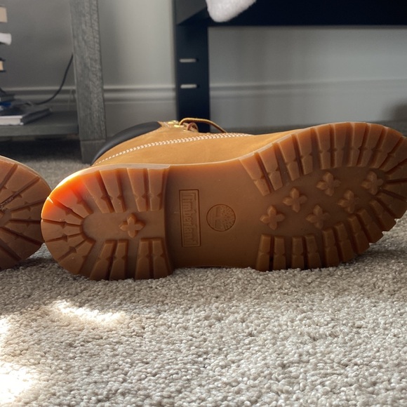 Women’s Premium 6-inch Waterproof Boots - Picture 4 of 4